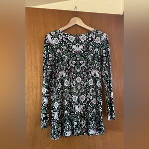 J. Jill Black Floral Long Sleeve Top